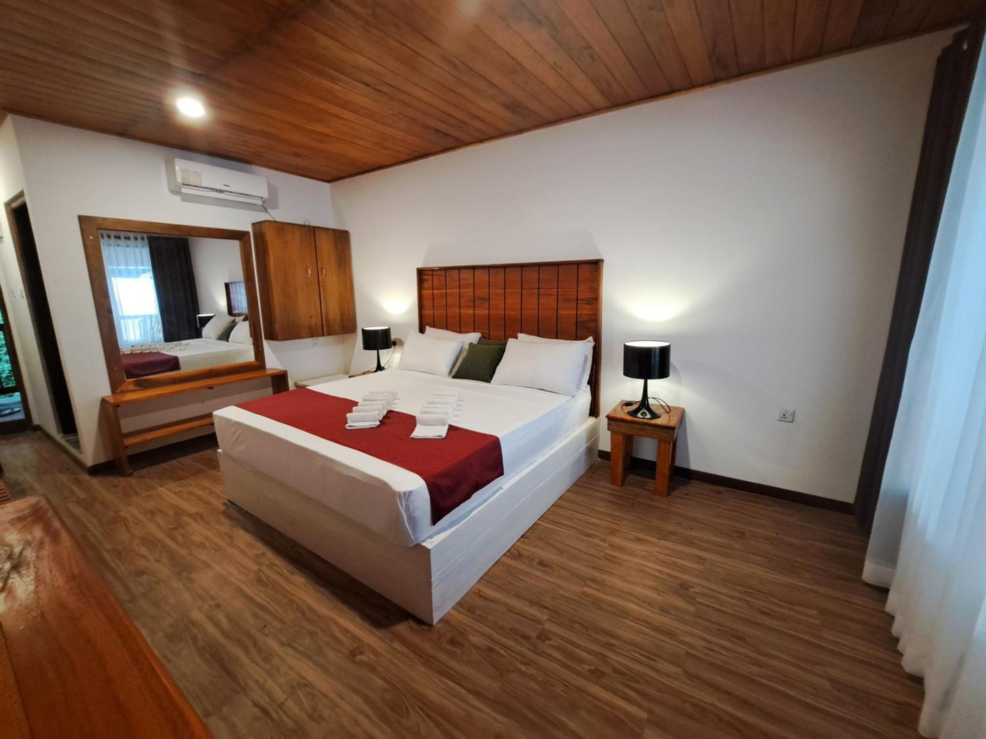 Hotel One World Mirissa Exterior foto