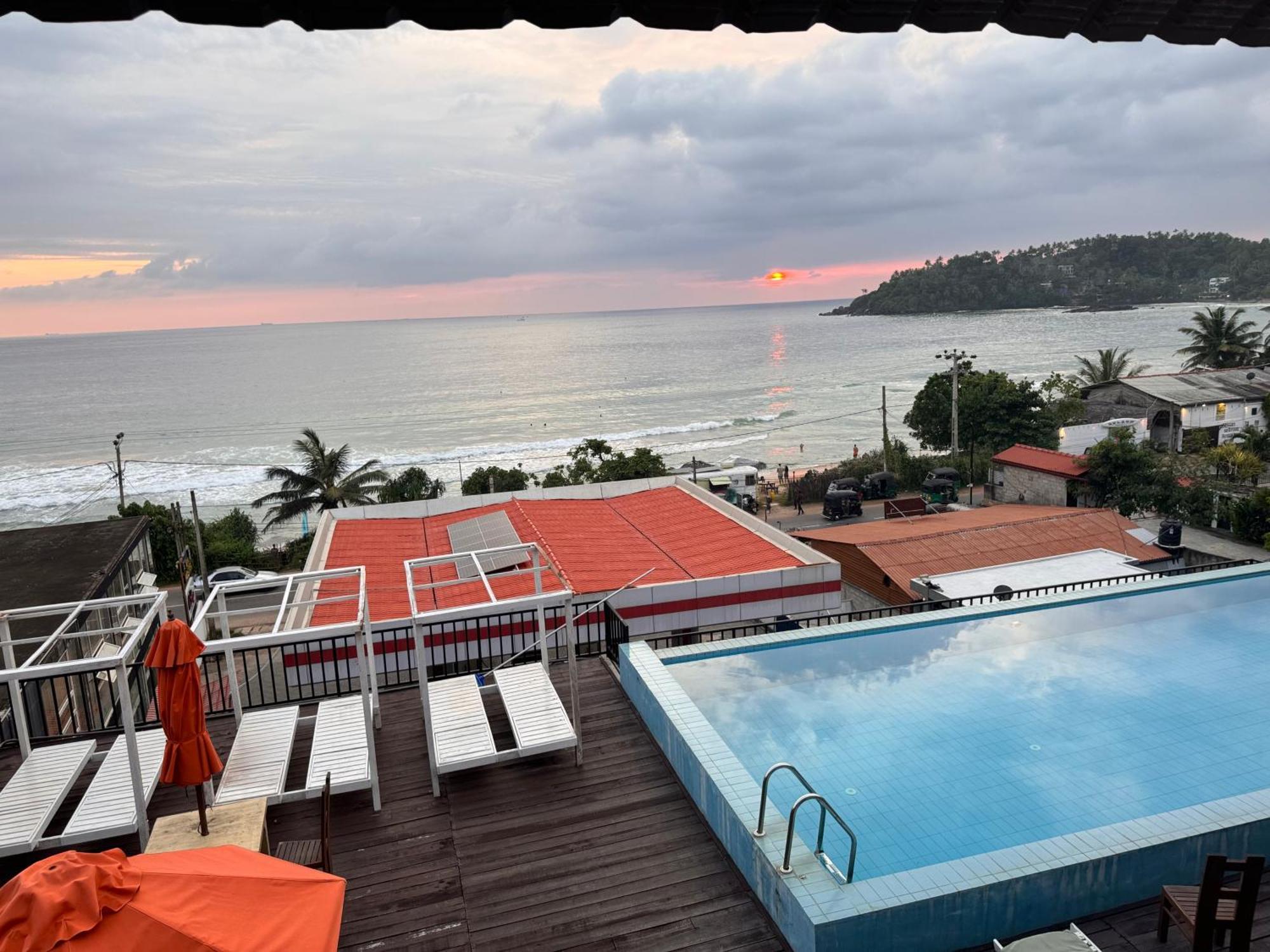Hotel One World Mirissa Exterior foto